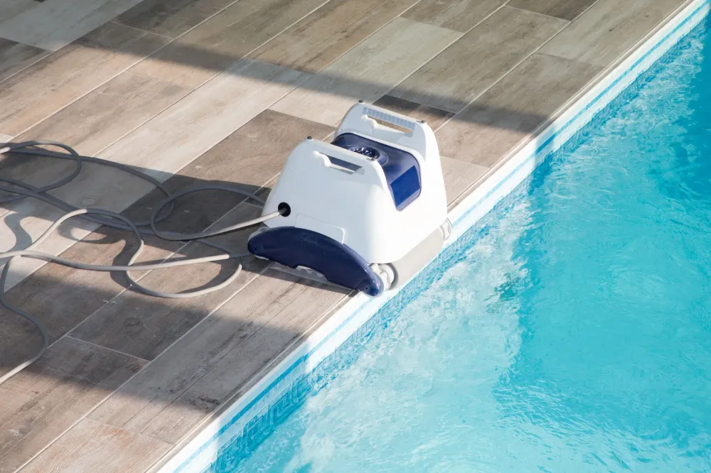 Nettoyage piscine près de Caveirac